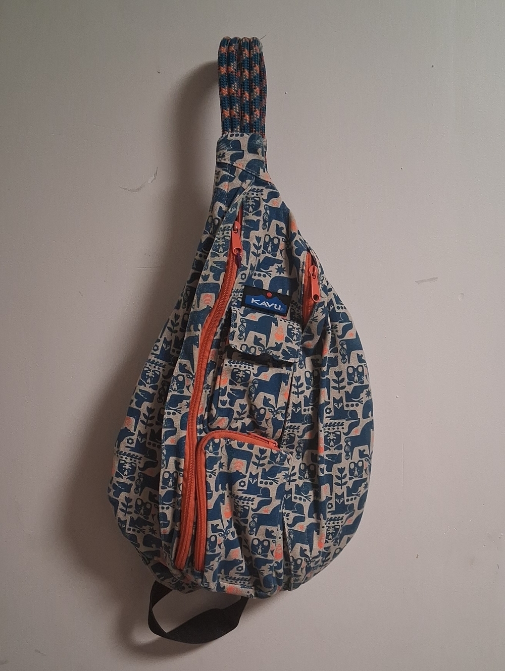 Kavu Rope Sling Bag - Cozy Critter